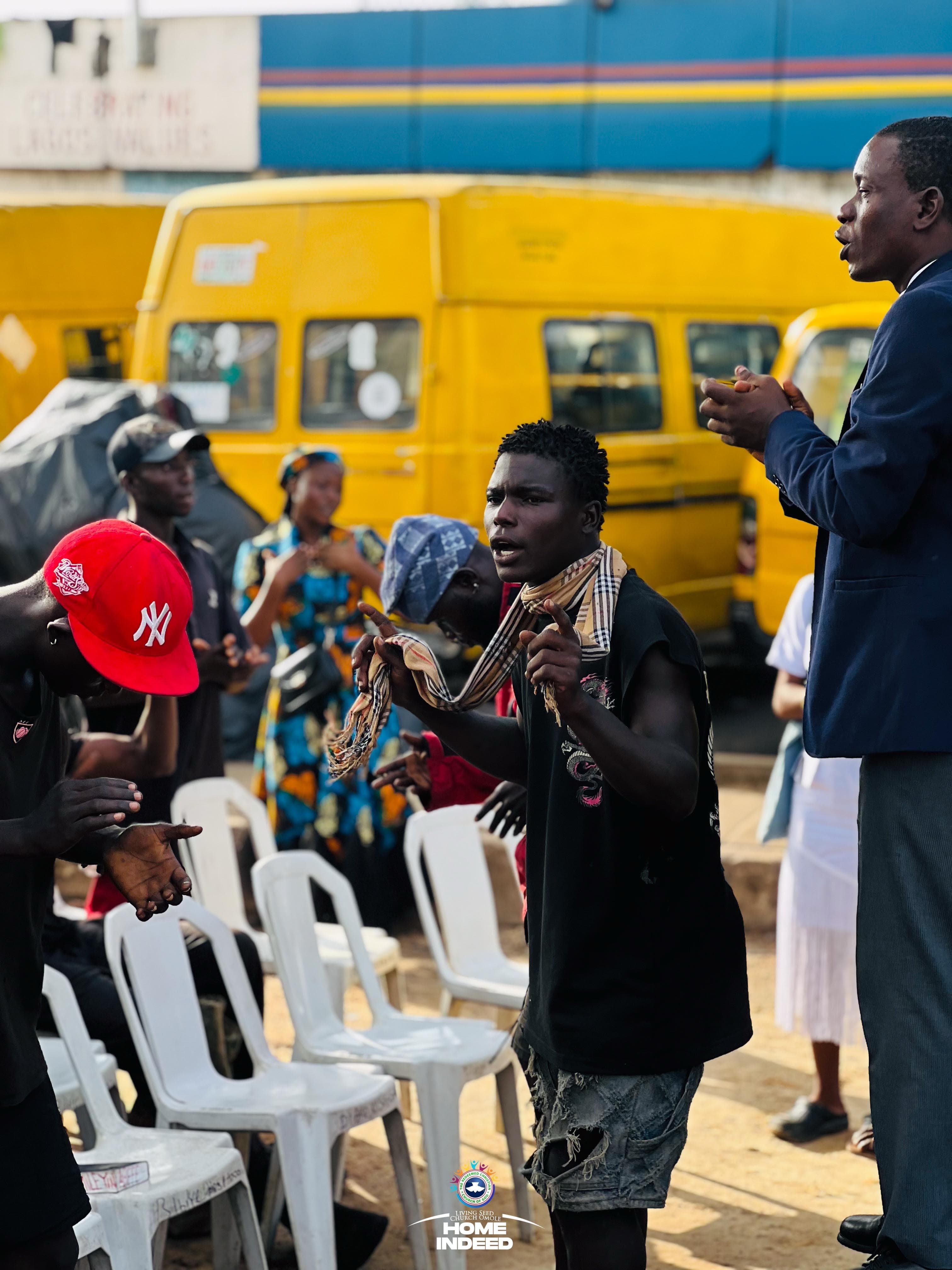 Street Church in Photos photo 25